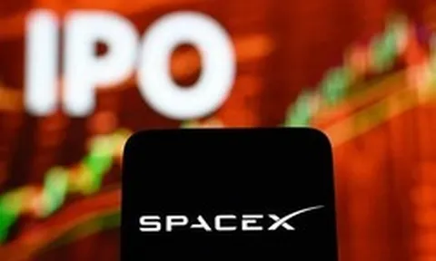 Đến cả nhân viên căng tin SpaceX cũng có thể thành triệu phú USD nhờ một chính sách đặc biệt