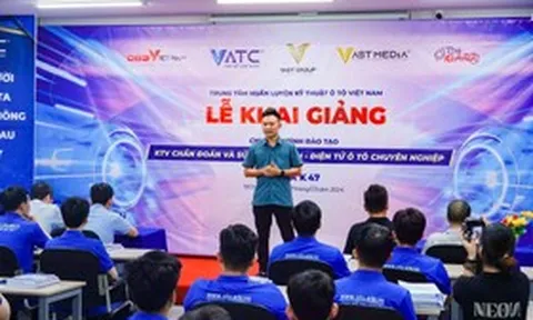 Hơn 10 năm làm trong hệ sinh thái đào tạo ô tô, tôi nhận ra khách hàng không chỉ cần thợ giỏi