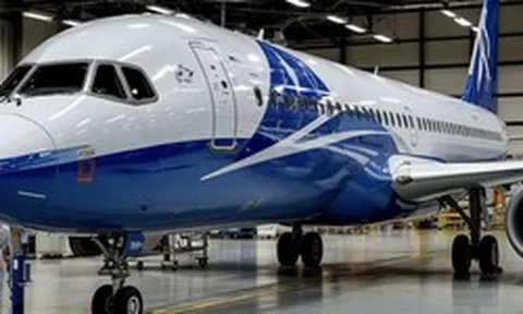 Phát minh của Nga rung chuyển ngành hàng không: Tạo ra sơn máy bay nhẹ hơn 35%, giảm gần 1 nửa tần suất sửa chữa