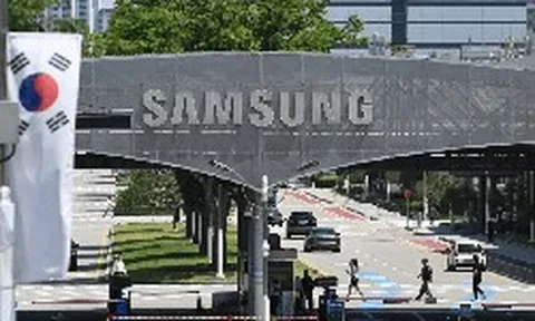 GDP cao nhất 24 năm, chứng khoán liên tục phá đỉnh, quan chức cấp cao gióng cảnh báo nền kinh tế lớn thứ 4 châu Á tránh ‘bẫy ảo tưởng’