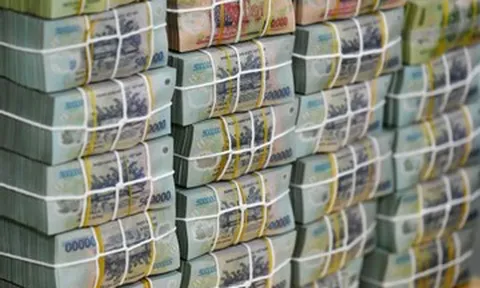 Thu ngân sách vượt 1,56 triệu tỷ, Bộ trưởng yêu cầu rà soát kịch bản tăng trưởng
