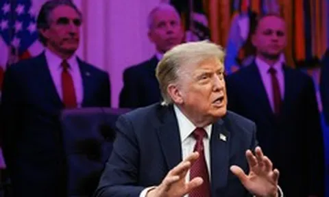 Quân đội Mỹ trình kế hoạch không kích Iran, ông Trump đột ngột không phê duyệt, cắt chuỗi tấn công 13 ngày liên tiếp