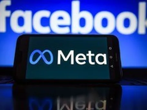 Facebook bản trả phí có gì khác so với tài khoản miễn phí?