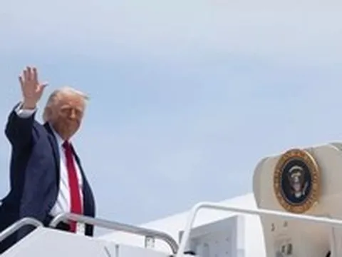 Tổng thống Trump muốn thu hẹp lực lượng tình báo Mỹ