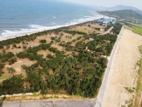 Vụ 'ôm đất vàng', người dân thiếu lối ra biển: Hà Tĩnh làm rõ vướng mắc