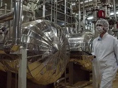 Iran đánh sập đường hầm, gài mìn phong tỏa kho uranium trước cảnh báo của ông Donald Trump