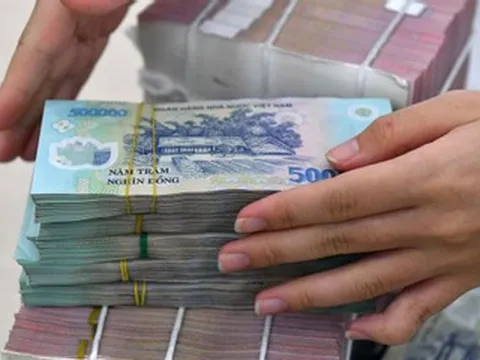 Cuộc đua cạnh tranh huy động vốn chưa từng có: Dòng tiền sẽ chảy vào đâu?
