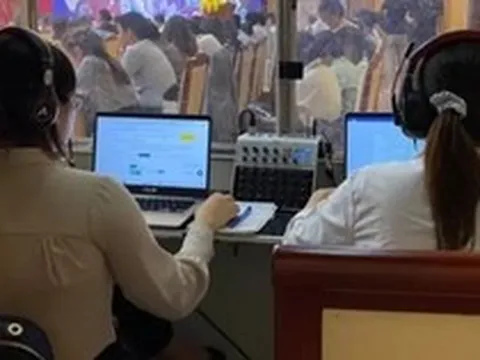 Nghề phiên dịch cabin trước áp lực thời đại: Liệu có "gục ngã" trước làn sóng AI?