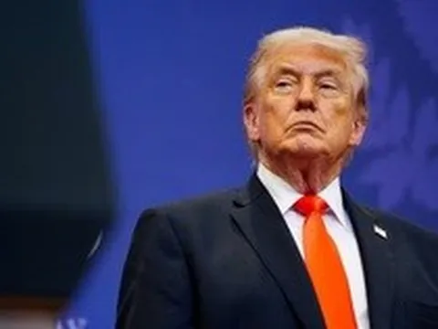 Ông Trump nêu lý do yêu cầu các nước châu Âu phải trả 350 tỷ USD