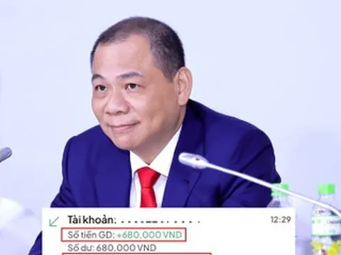 Nhà băng chi 6,8 tỷ đồng tặng nhân viên nhân dịp ông Phạm Nhật Vượng là cổ đông mới