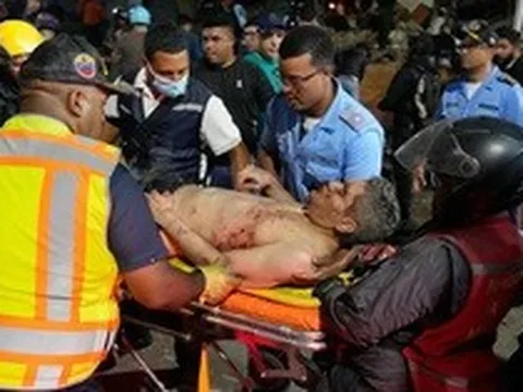 Động đất kép ở Venezuela: Nhiều tòa nhà sập, cảnh báo sóng thần, nguy cơ thương vong lớn