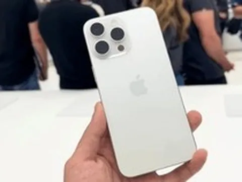 Bất ngờ chiếc iPhone cũ được cho là 
“đáng mua nhất” hiện nay