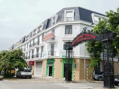 Nộp 95% tiền mua đất, hàng trăm khách hàng mòn mỏi chờ sổ đỏ suốt 4 năm