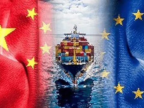 Trừng phạt Nga chưa kịp siết, EU lại phải 'xuống nước' vì một nỗi lo mang tên Trung Quốc