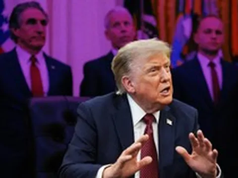 Quân đội Mỹ trình kế hoạch không kích Iran, ông Trump đột ngột không phê duyệt, cắt chuỗi tấn công 13 ngày liên tiếp