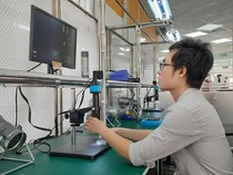 TP. Hồ Chí Minh đề xuất hỗ trợ tối đa 200 tỷ đồng cho mỗi dự án AI, bán dẫn và công nghệ số