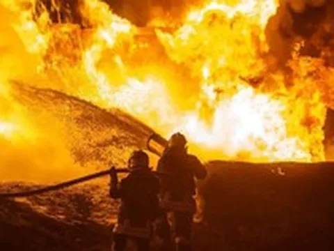 Sinelnikovo nổ lớn, Ukraine rúng động - 1 mục tiêu đặc biệt bị đánh trúng, Kiev báo động về kịch bản 500.000 quân Nga tổng tấn công